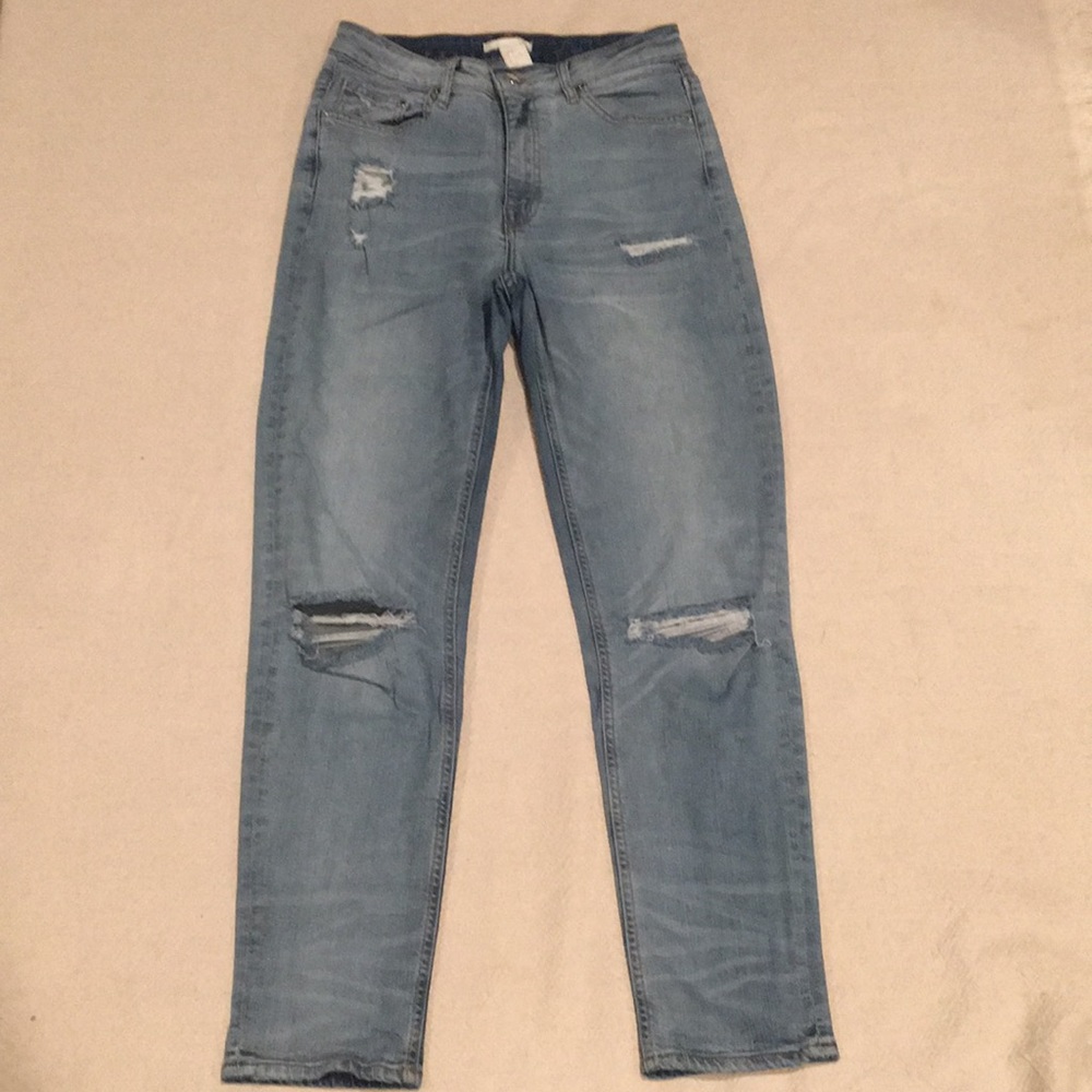 H&M High Rise Distressed Slim Leg 6 - Picture 2 of 12